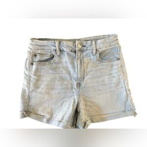 American Eagle AE Curvy Hi-Rise Shortie Light Blue Denim Wash Stretch 10 Cuffed